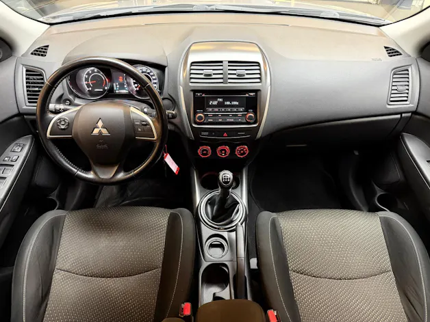 Mitsubishi ASX 1.6 MIVEC Inform