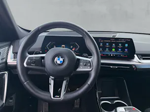 BMW X1  23i xDrive U11 (CH) AHK 📍