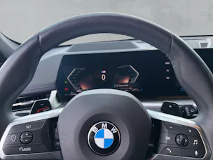 BMW X1  23i xDrive U11 (CH) AHK 📍