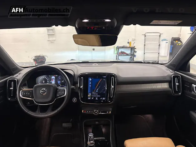 VOLVO XC40 D4 AWD Inscription