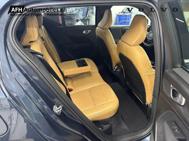 VOLVO XC40 D4 AWD Inscription