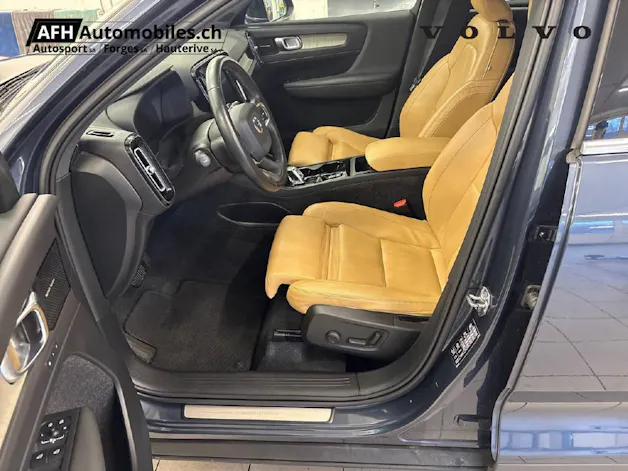 VOLVO XC40 D4 AWD Inscription