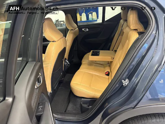 VOLVO XC40 D4 AWD Inscription