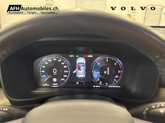 VOLVO XC40 D4 AWD Inscription