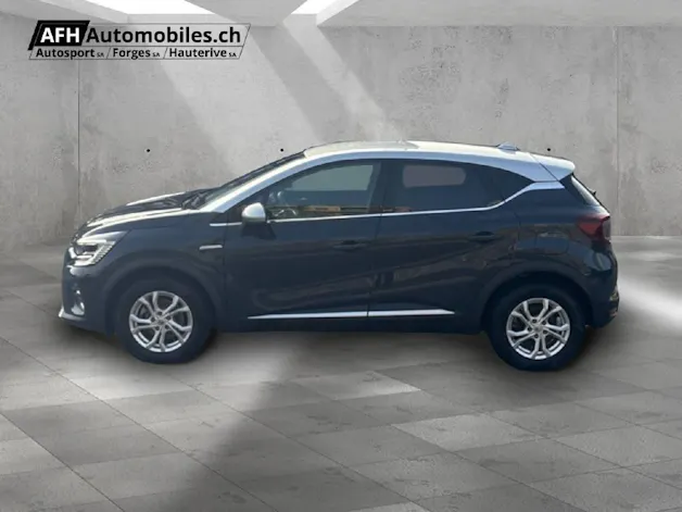 RENAULT Captur 1.6 E-Tech Plug-in Init