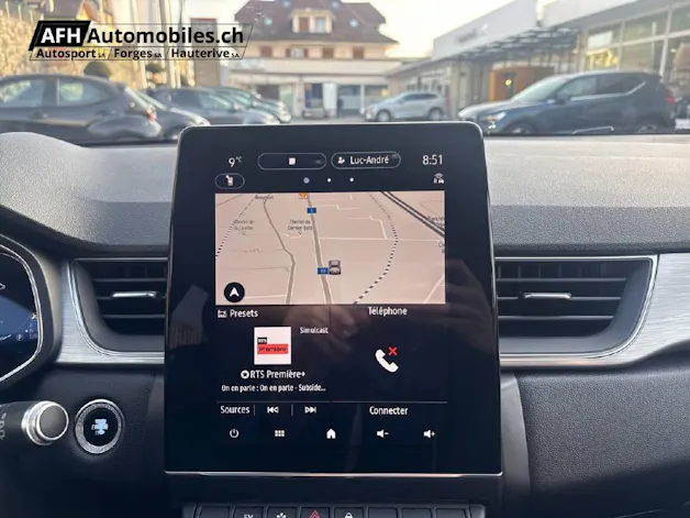 RENAULT Captur 1.6 E-Tech Plug-in Init