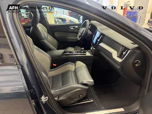 VOLVO XC60 T8 eAWD R-Design