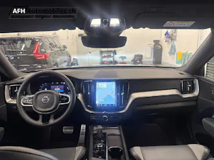 VOLVO XC60 T8 eAWD R-Design