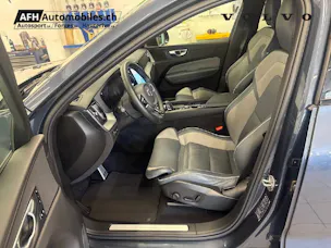 VOLVO XC60 T8 eAWD R-Design