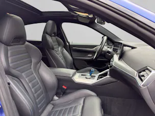 BMW i4  M50