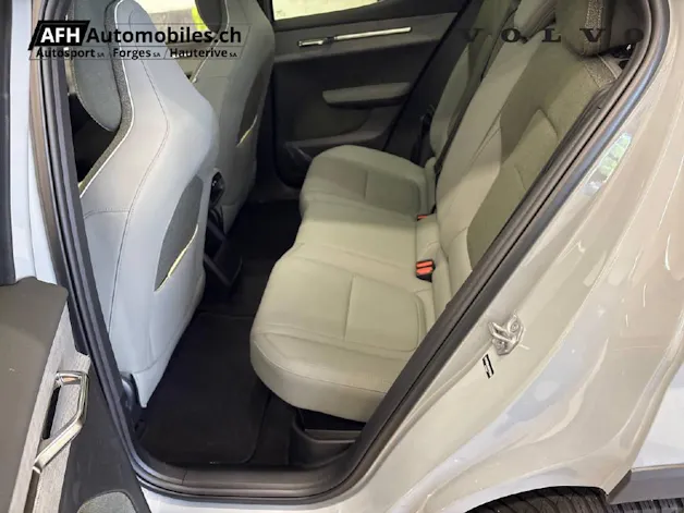 VOLVO EX30 CC E60 Twin Performance