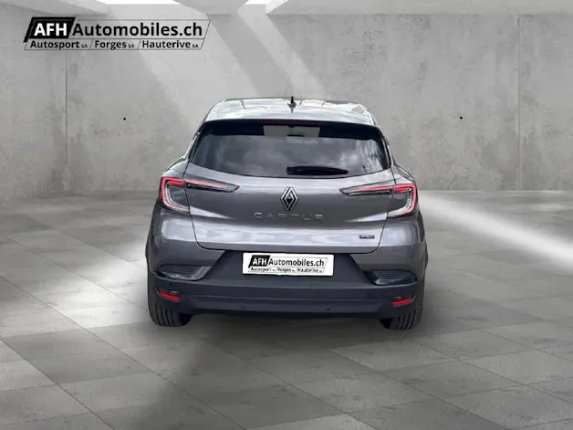 RENAULT Captur 1.6 E-Tech techno