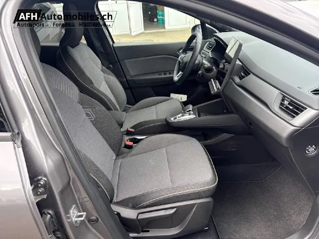 RENAULT Captur 1.6 E-Tech techno