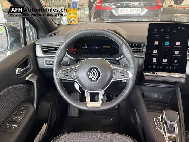 RENAULT Captur 1.6 E-Tech techno