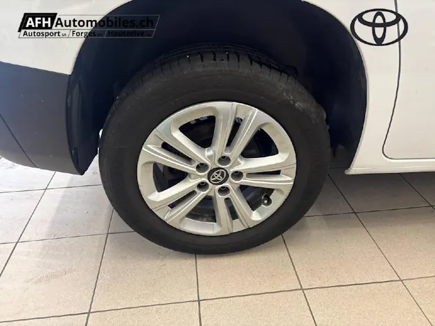Toyota Proace City Van 1.5D ActM