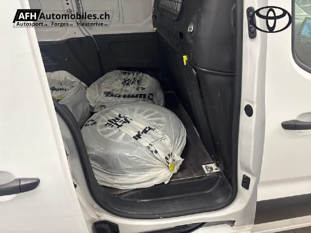Toyota Proace City Van 1.5D ActM