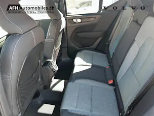 VOLVO XC40 2.0 B3 MH Core