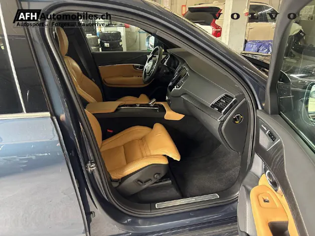 VOLVO XC90 T8 eAWD Inscription