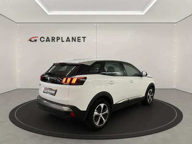 PEUGEOT 3008 1.5 BlueHDi Allure
