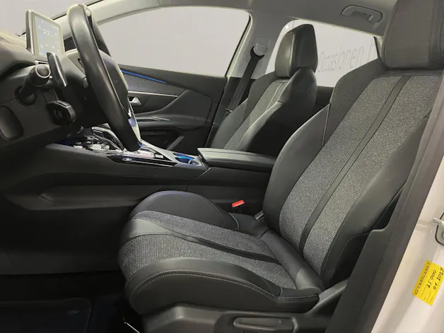 PEUGEOT 3008 1.5 BlueHDi Allure