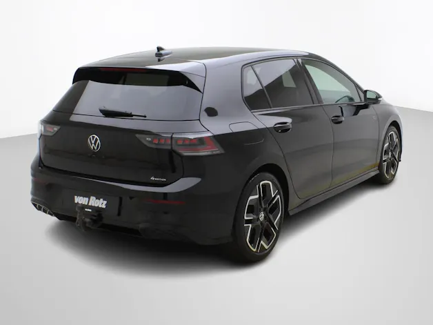 VW Golf 8.5 2.0 TSI DSG R-Line Black Style 4Motion