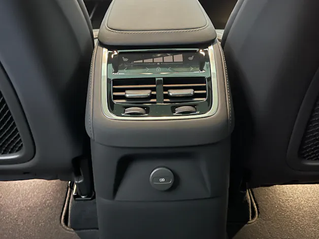 VOLVO XC90 2.0 T8 TE Ultra Bright eAWD