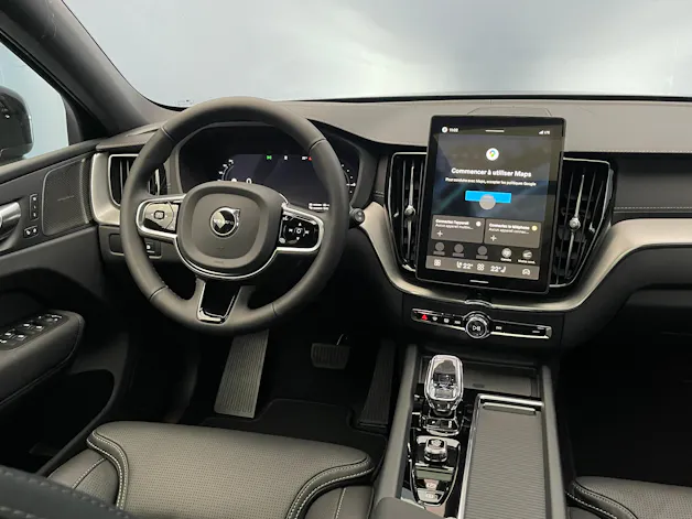 VOLVO XC60 2.0 T6 TE Ultra Dark eAWD
