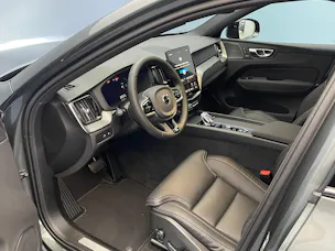 VOLVO XC60 2.0 T6 TE Ultra Dark eAWD