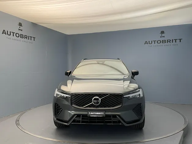 VOLVO XC60 2.0 T6 TE Ultra Dark eAWD