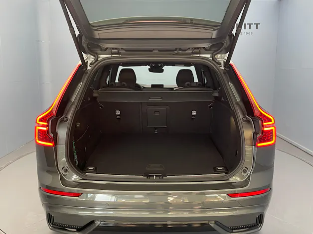 VOLVO XC60 2.0 T6 TE Ultra Dark eAWD