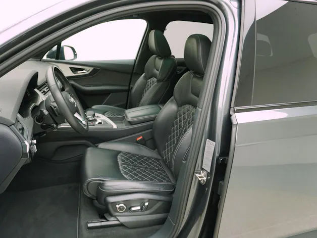 AUDI Q7 50 TDI S line quattro T-Tronic