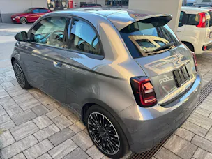 FIAT 500 electric 87 kW Icon