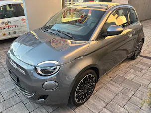 FIAT 500 electric 87 kW Icon