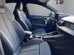 AUDI A3 Sportback 35 TFSI S line Attraction S-tronic