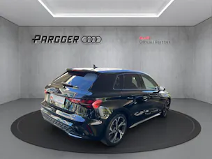 AUDI A3 Sportback 35 TFSI S line Attraction S-tronic