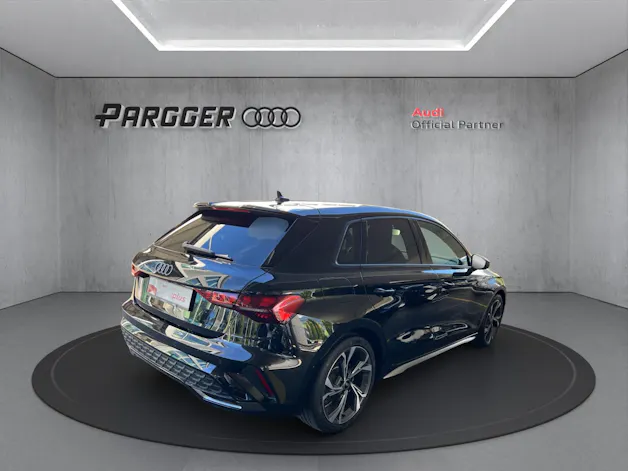 AUDI A3 Sportback 35 TFSI S line Attraction S-tronic