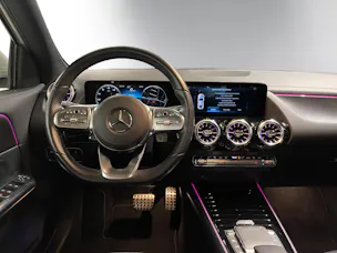 MERCEDES-BENZ GLA 220d 4Matic AMG Line 8G-DCT