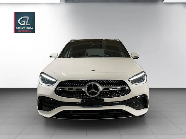 MERCEDES-BENZ GLA 220d 4Matic AMG Line 8G-DCT