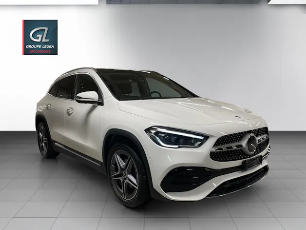 MERCEDES-BENZ GLA 220d 4Matic AMG Line 8G-DCT