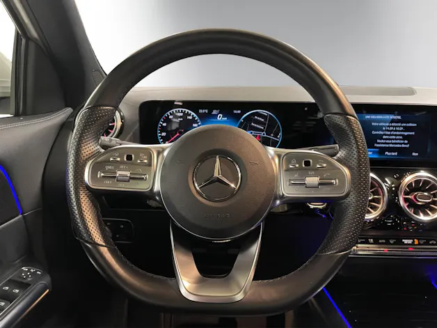 MERCEDES-BENZ GLA 220d 4Matic AMG Line 8G-DCT