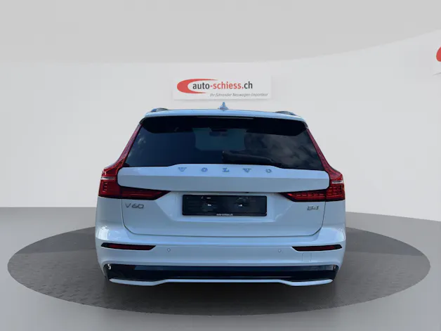 VOLVO V60 B4 Benzin Mild Hybrid Plus Dark DCT