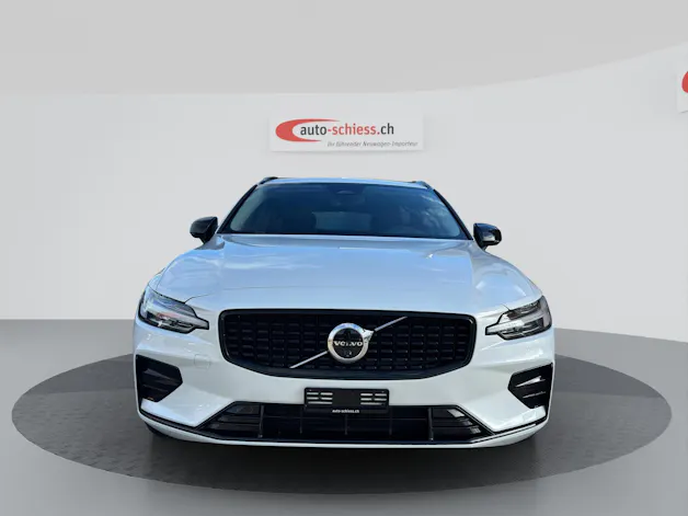 VOLVO V60 B4 Benzin Mild Hybrid Plus Dark DCT