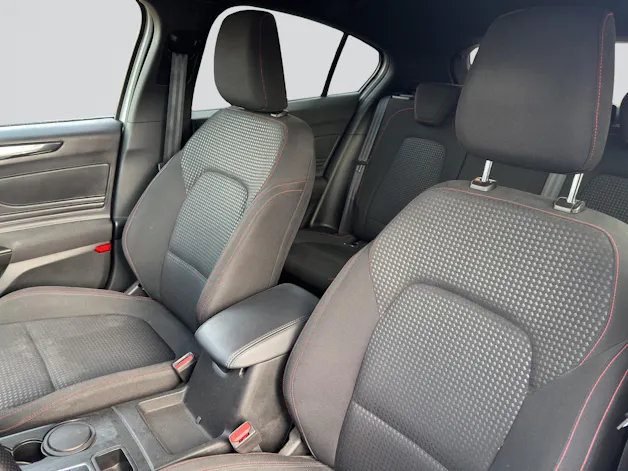 FORD Focus 1.5 TDCi EcoBlue ST-Line Automatic