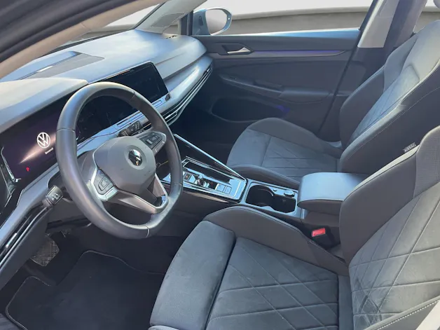 VW Golf 1.5 eTSI mHEV ACT Style DSG