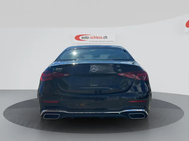 MERCEDES-BENZ C 300 AMG Line