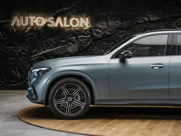 MERCEDES-BENZ GLC 300 d AMG Line 4matic *Werksgarantie*Digital Light*360°Kamera*