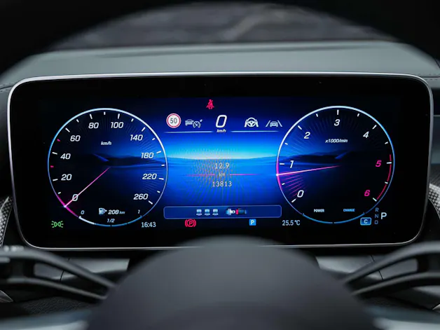 MERCEDES-BENZ GLC 300 d AMG Line 4matic *Werksgarantie*Digital Light*360°Kamera*