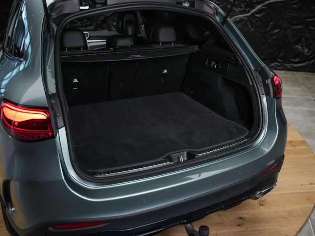 MERCEDES-BENZ GLC 300 d AMG Line 4matic *Werksgarantie*Digital Light*360°Kamera*
