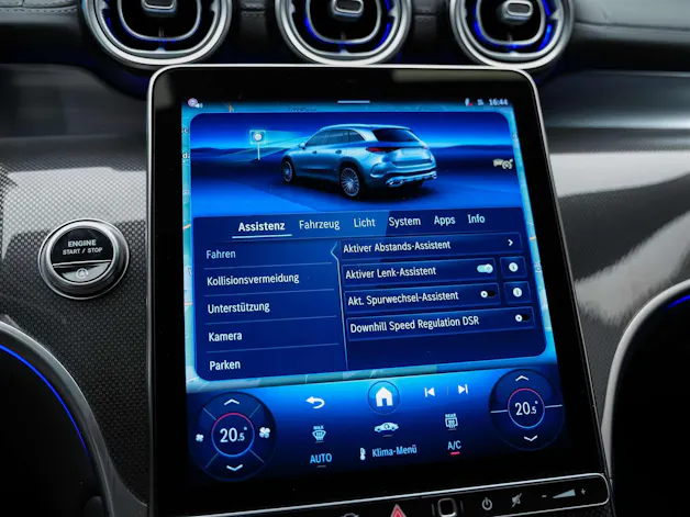 MERCEDES-BENZ GLC 300 d AMG Line 4matic *Werksgarantie*Digital Light*360°Kamera*