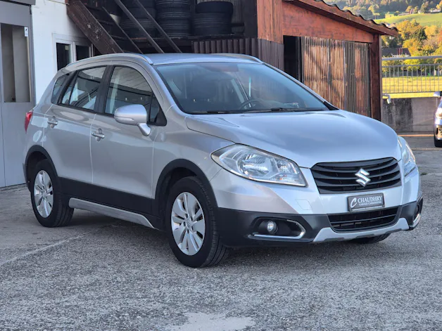 Suzuki SX4 S-Cross 1.6 16V Compact Top 4WD CVT7